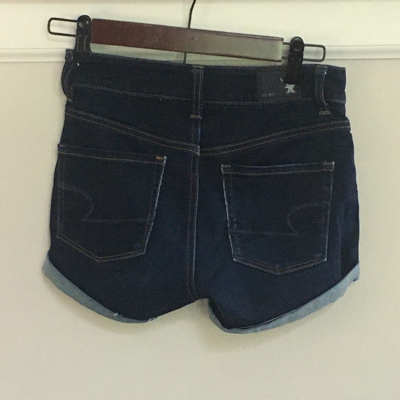 High-Rise Shortie - Picture 2 of 3